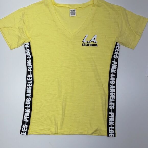 🔥 Victoria Secret Pink  T-shirt New - Picture 1 of 9